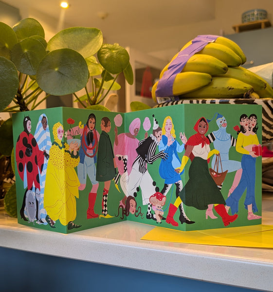 'Parade' - A6 Concertina Card